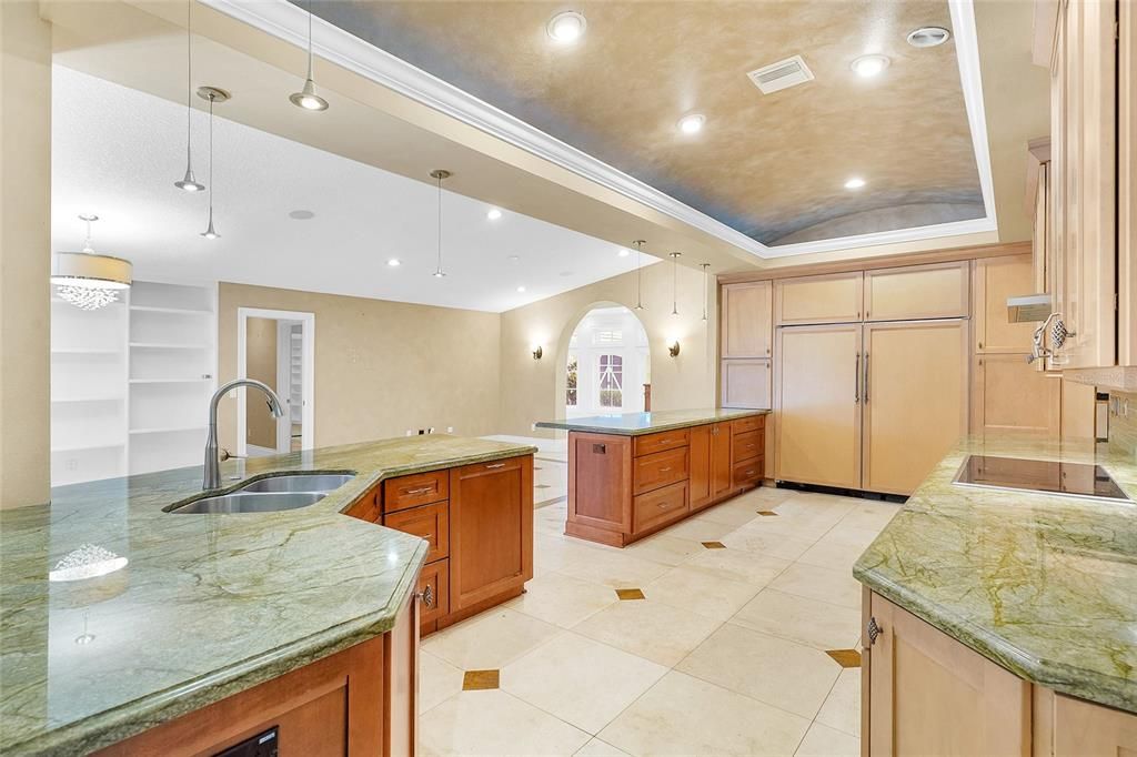 En Venta: $1,499,000 (5 camas, 3 baños, 5201 Pies cuadrados)