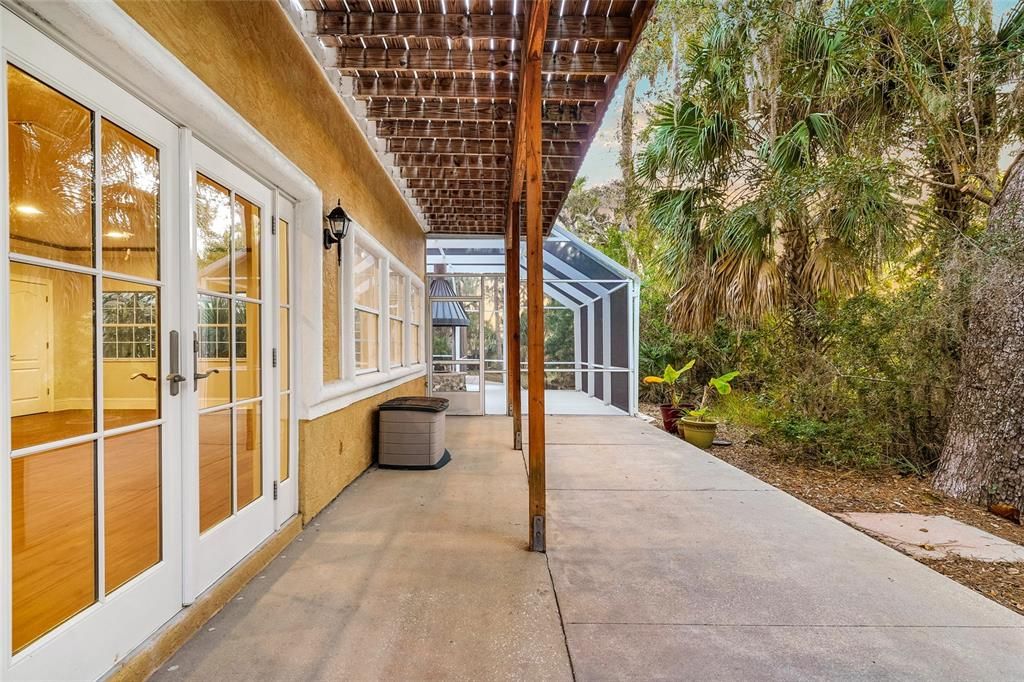En Venta: $1,499,000 (5 camas, 3 baños, 5201 Pies cuadrados)