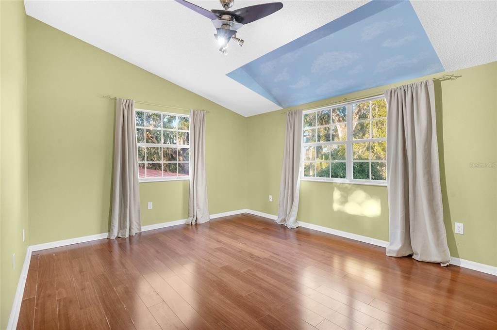 En Venta: $1,499,000 (5 camas, 3 baños, 5201 Pies cuadrados)