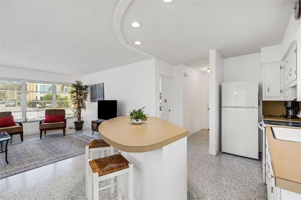 En Venta: $825,000 (2 camas, 0 baños, 2095 Pies cuadrados)