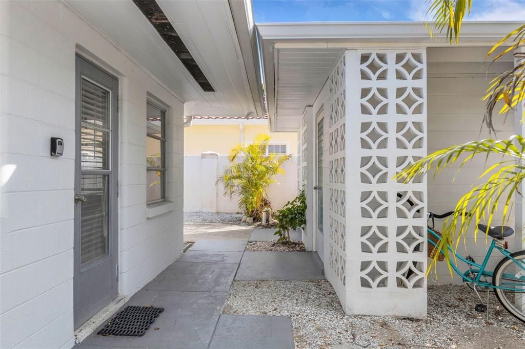 En Venta: $825,000 (2 camas, 0 baños, 2095 Pies cuadrados)