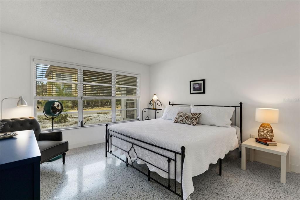 En Venta: $825,000 (2 camas, 0 baños, 2095 Pies cuadrados)