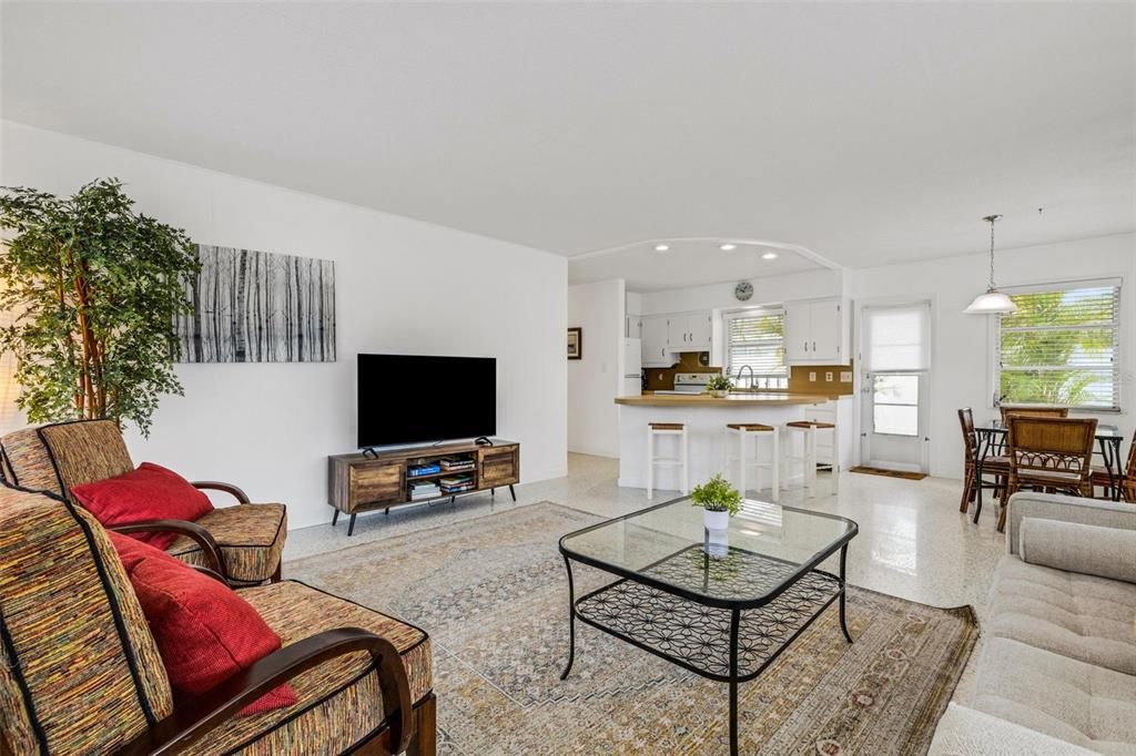 En Venta: $825,000 (2 camas, 0 baños, 2095 Pies cuadrados)