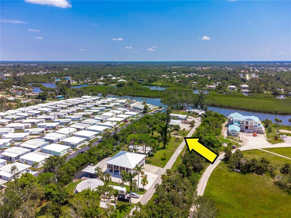 На продажу: $167,500 (0.21 acres)