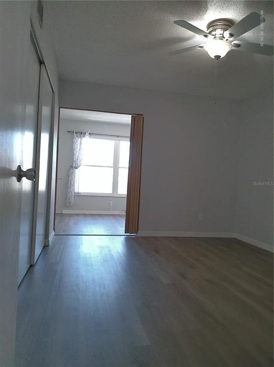 Active With Contract: $1,500 (2 beds, 1 baths, 1100 Square Feet)