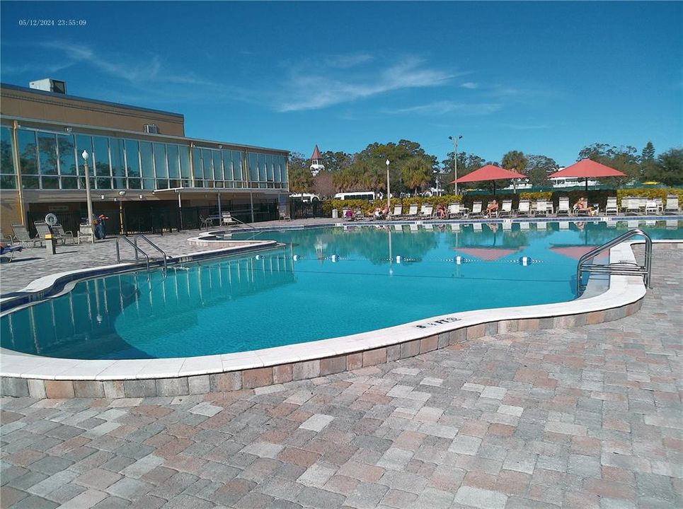 Active With Contract: $1,500 (2 beds, 1 baths, 1100 Square Feet)