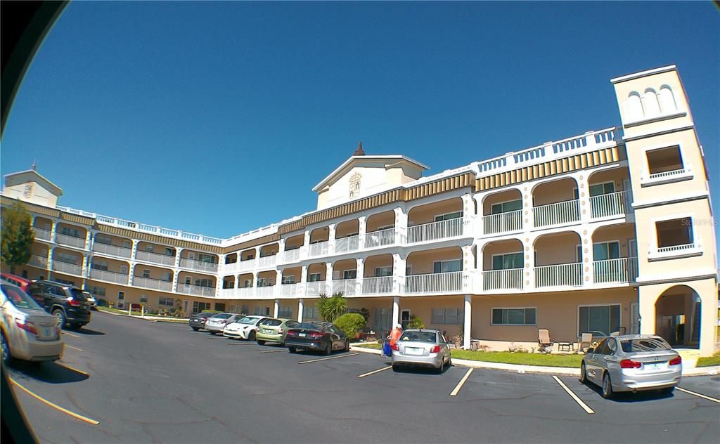 Active With Contract: $1,500 (2 beds, 1 baths, 1100 Square Feet)