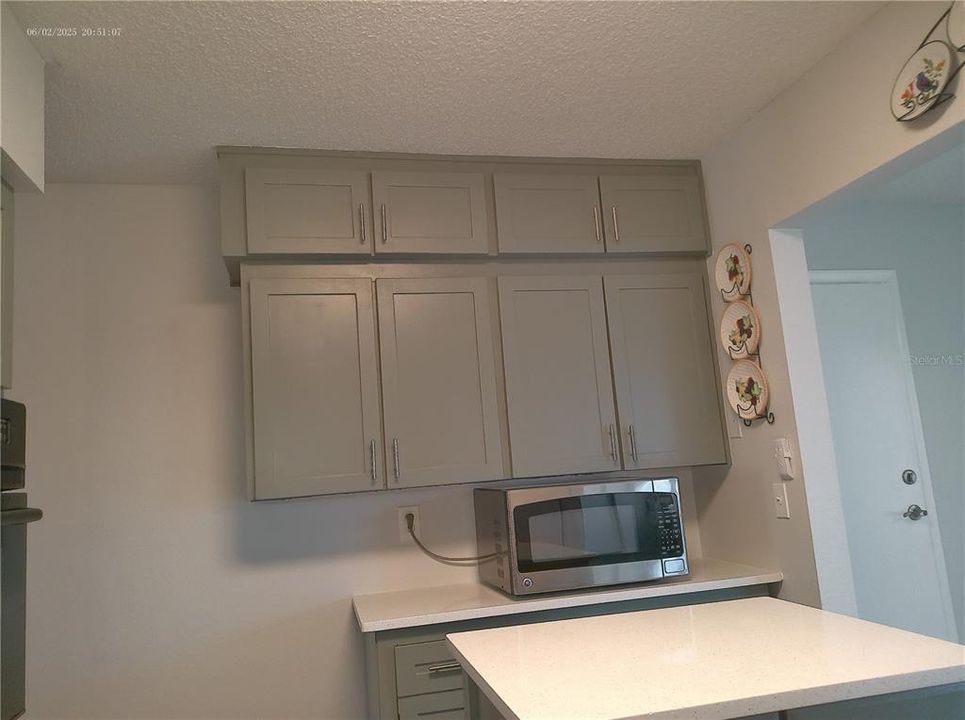 Active With Contract: $1,500 (2 beds, 1 baths, 1100 Square Feet)