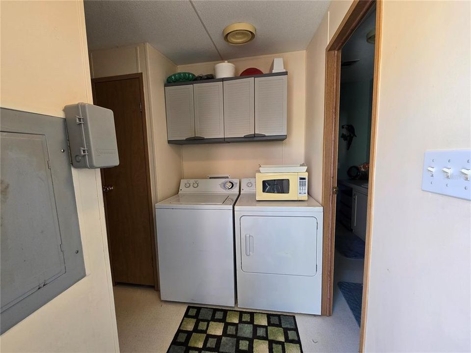 На продажу: $319,875 (2 спален, 2 ванн, 1080 Квадратных фут)