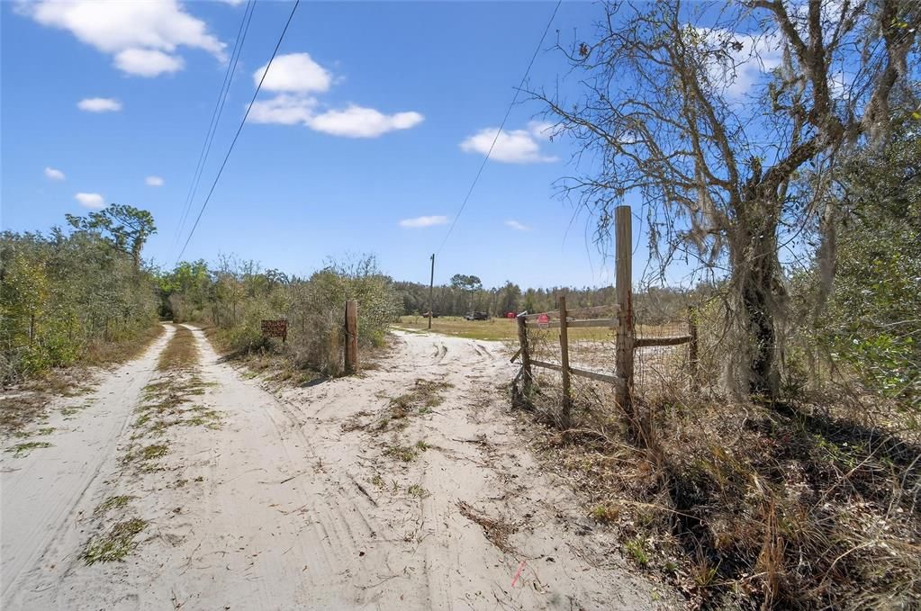 En Venta: $350,000 (3 camas, 2 baños, 1150 Pies cuadrados)