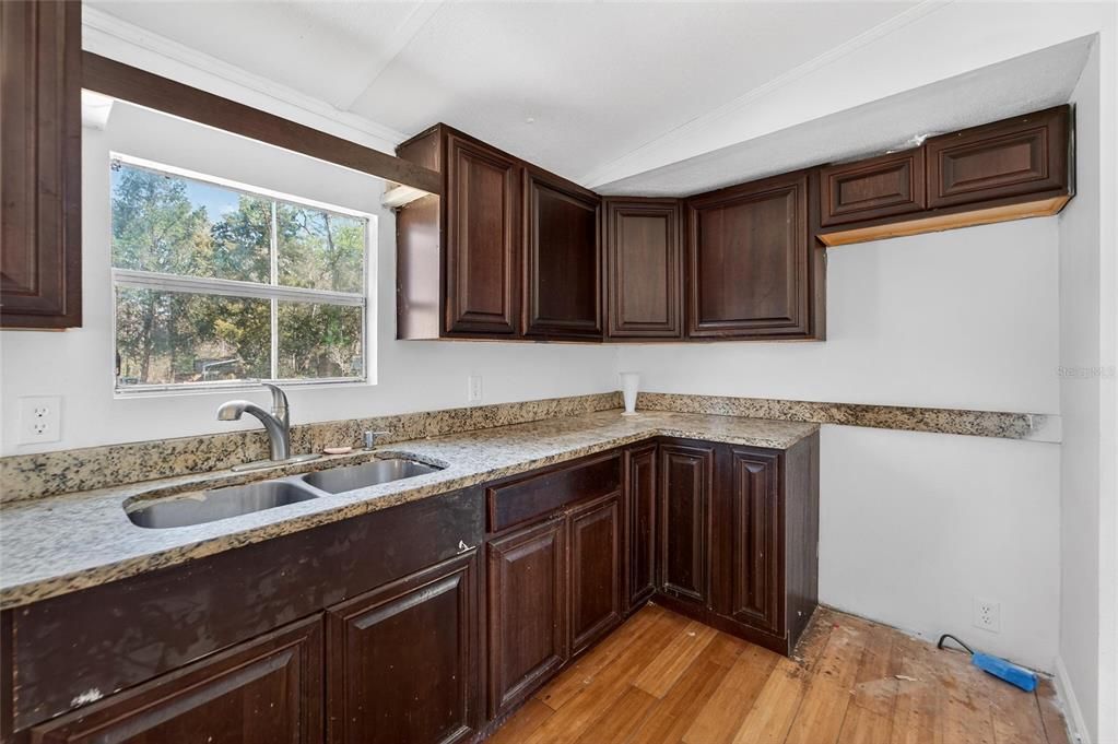 En Venta: $350,000 (3 camas, 2 baños, 1150 Pies cuadrados)