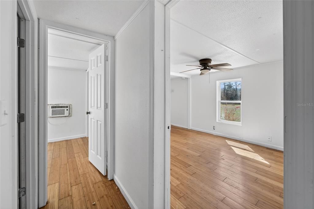 En Venta: $350,000 (3 camas, 2 baños, 1150 Pies cuadrados)