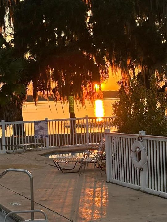 待售: $73,700 (0.08 acres)