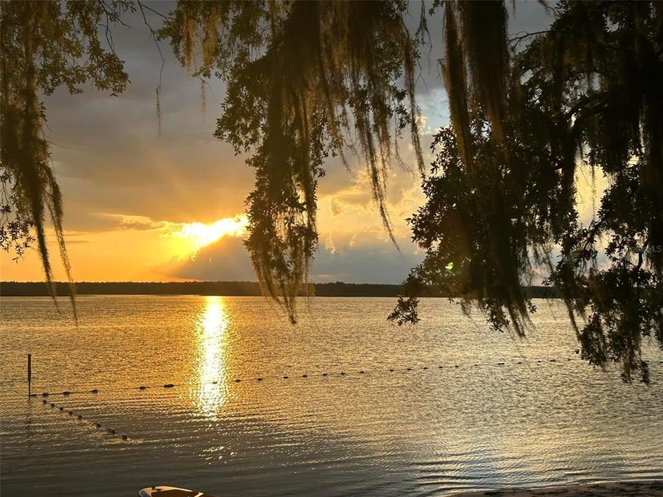 待售: $73,700 (0.08 acres)