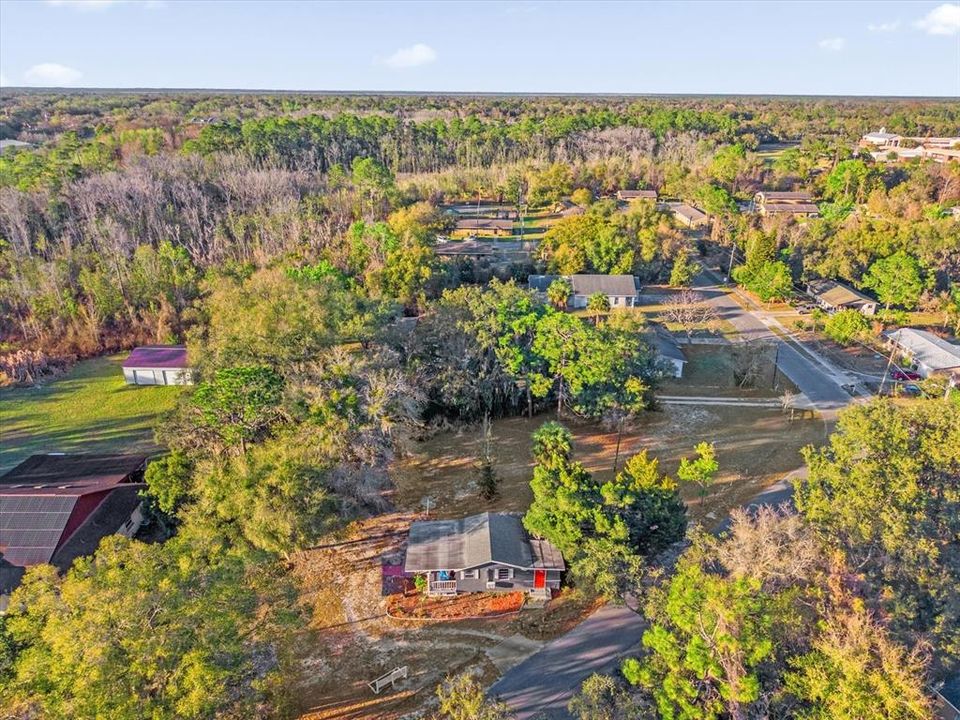 待售: $289,900 (0.57 acres)