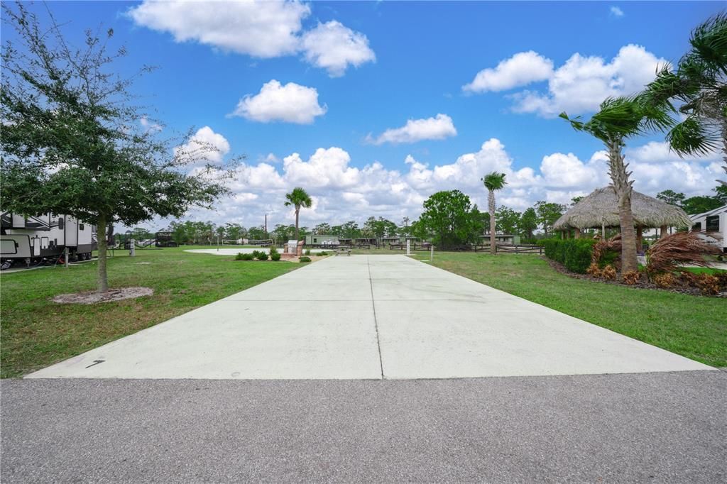 En Venta: $259,900 (0.13 acres)