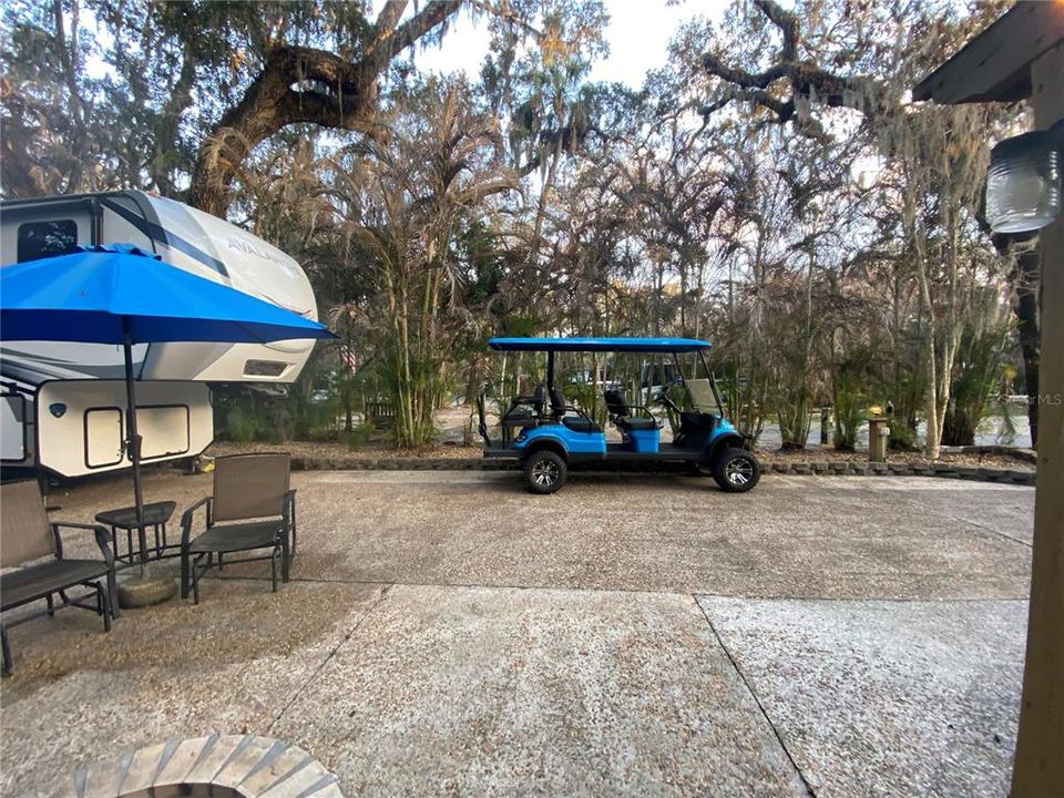 На продажу: $279,000 (0.10 acres)