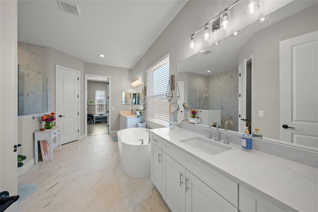 For Sale: $1,199,000 (4 beds, 3 baths, 2906 Square Feet)