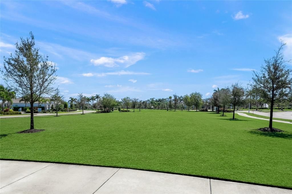 For Sale: $1,199,000 (4 beds, 3 baths, 2906 Square Feet)