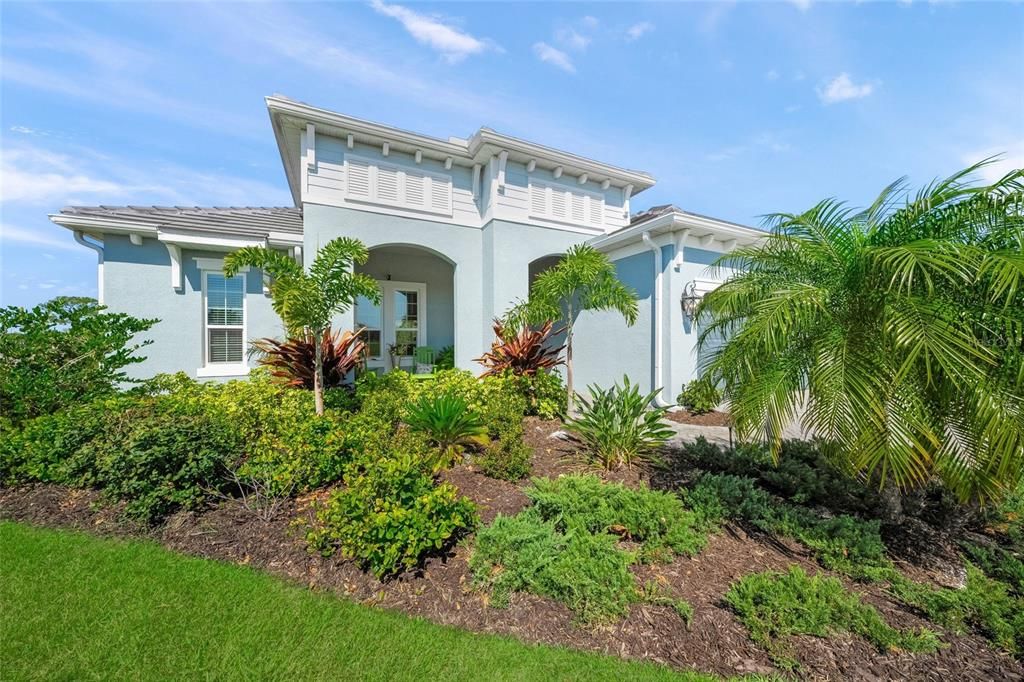 For Sale: $1,199,000 (4 beds, 3 baths, 2906 Square Feet)