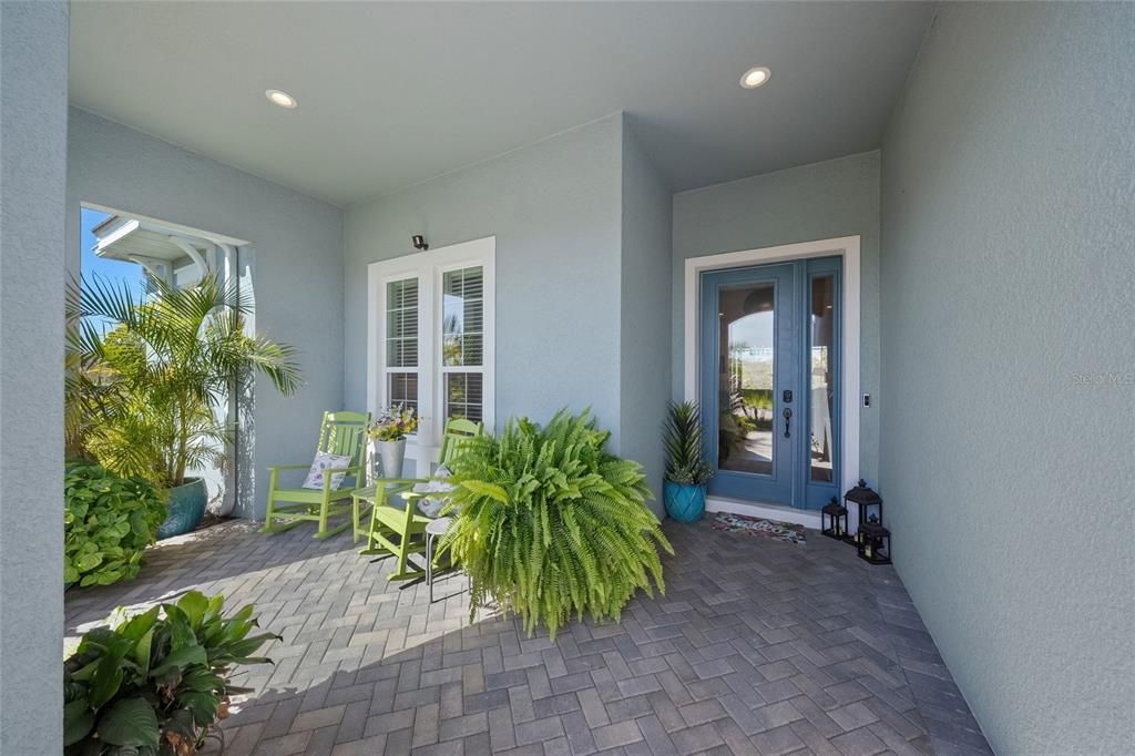 For Sale: $1,199,000 (4 beds, 3 baths, 2906 Square Feet)