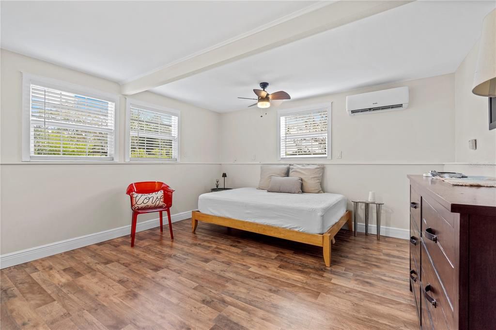 En Venta: $638,808 (2 camas, 1 baños, 1000 Pies cuadrados)