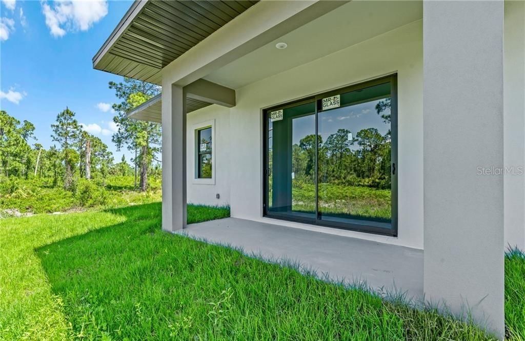 En Venta: $385,000 (4 camas, 3 baños, 1737 Pies cuadrados)
