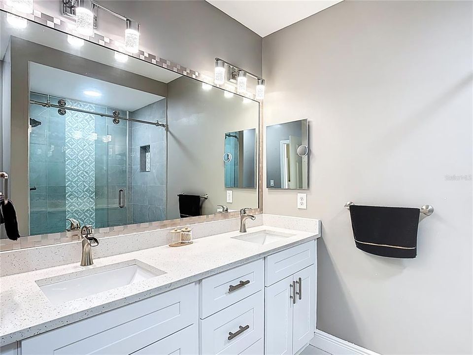 На продажу: $524,500 (3 спален, 2 ванн, 1469 Квадратных фут)