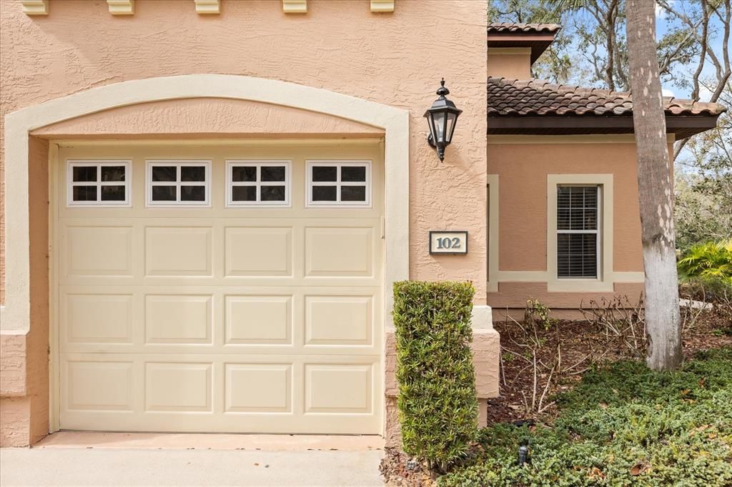 For Sale: $275,000 (2 beds, 2 baths, 1628 Square Feet)