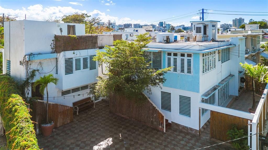 На продажу: $1,495,000 (11 спален, 0 ванн, 2800 Квадратных фут)