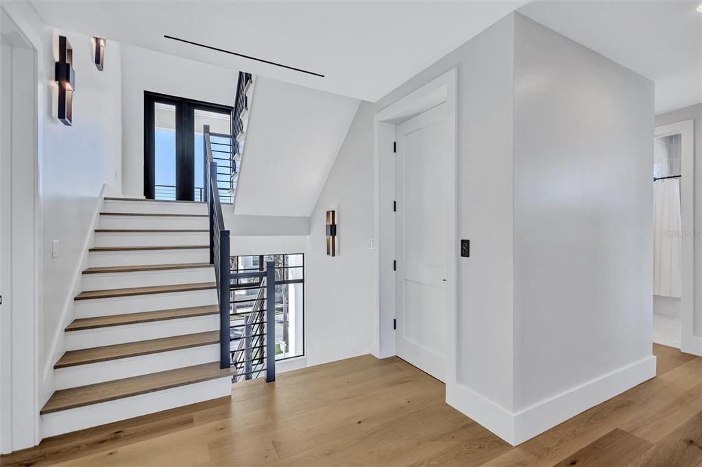 For Sale: $5,295,000 (4 beds, 4 baths, 3836 Square Feet)