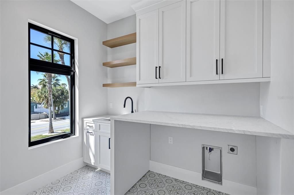 For Sale: $5,295,000 (4 beds, 4 baths, 3836 Square Feet)