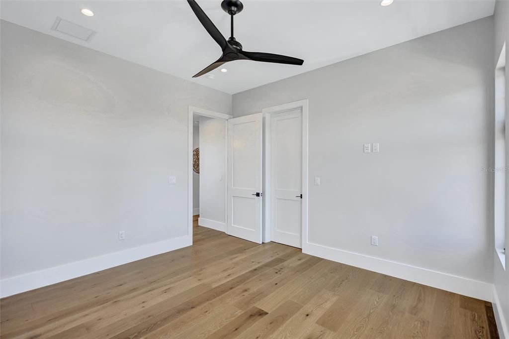 For Sale: $5,295,000 (4 beds, 4 baths, 3836 Square Feet)