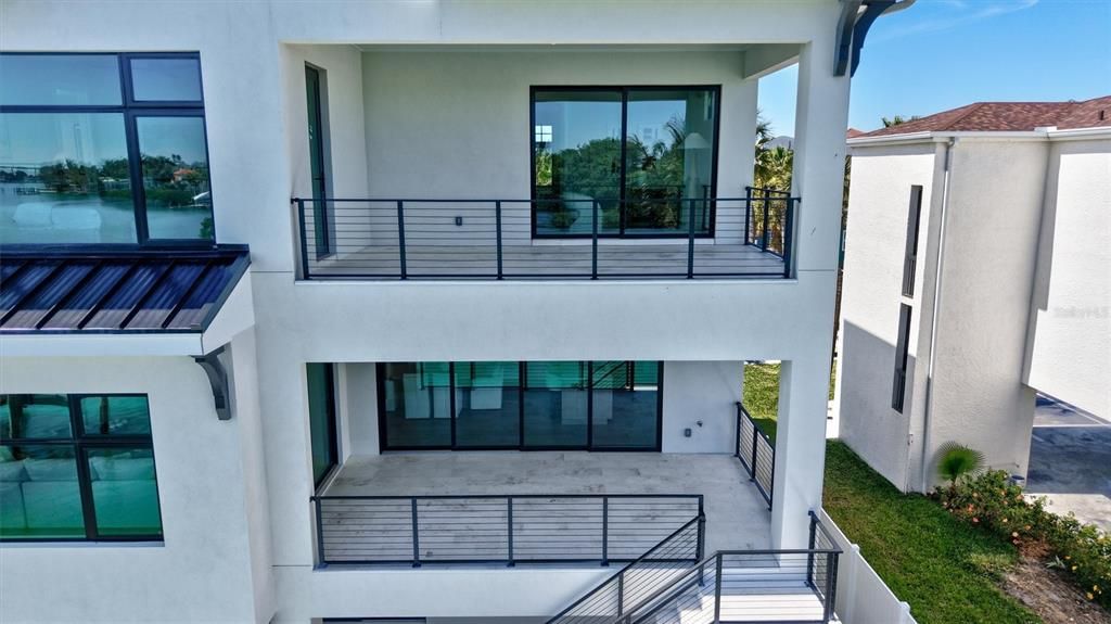 For Sale: $5,295,000 (4 beds, 4 baths, 3836 Square Feet)