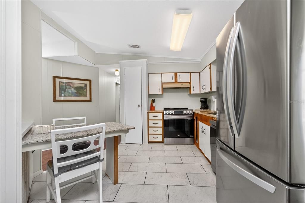 Activo con contrato: $114,900 (2 camas, 2 baños, 1120 Pies cuadrados)