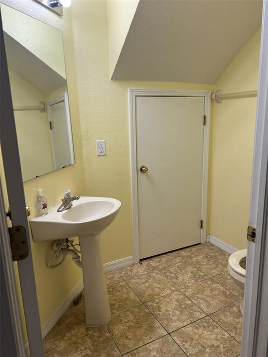 For Sale: $194,900 (3 beds, 2 baths, 1302 Square Feet)