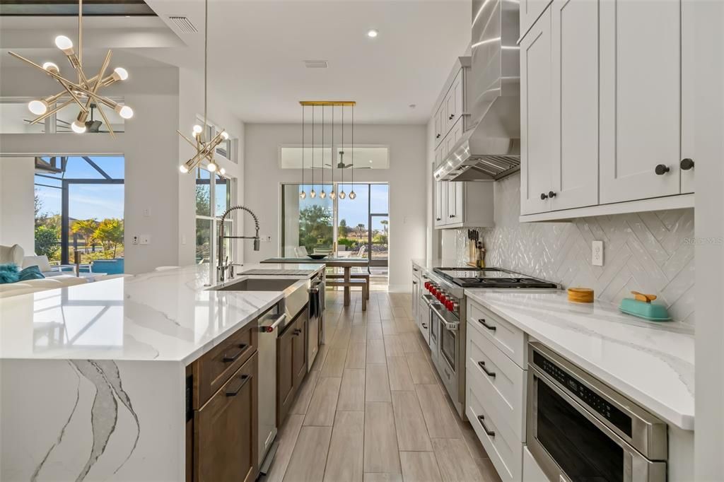 For Sale: $1,300,000 (4 beds, 3 baths, 2816 Square Feet)
