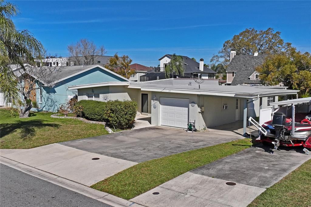 For Sale: $360,000 (2 beds, 2 baths, 1660 Square Feet)
