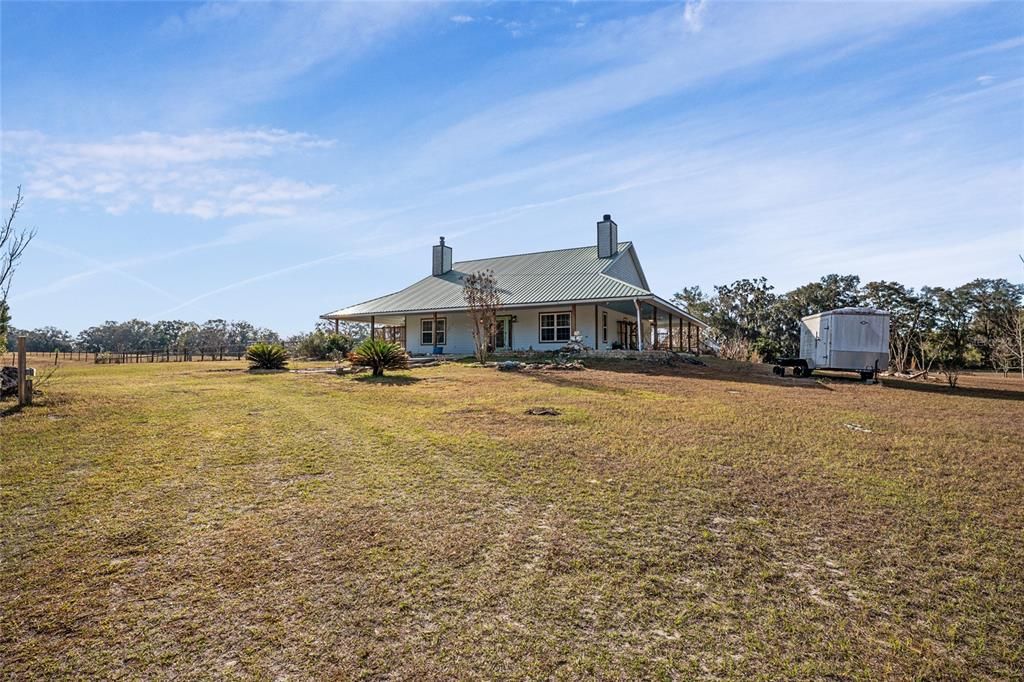 For Sale: $574,900 (3 beds, 2 baths, 3168 Square Feet)