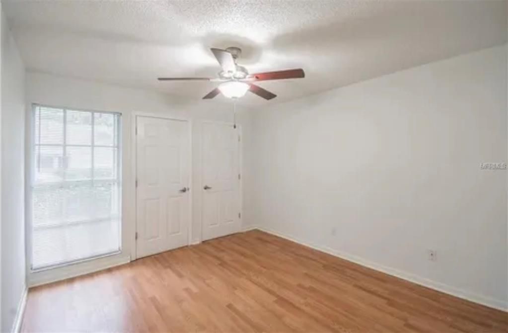 For Rent: $2,100 (3 beds, 2 baths, 1244 Square Feet)