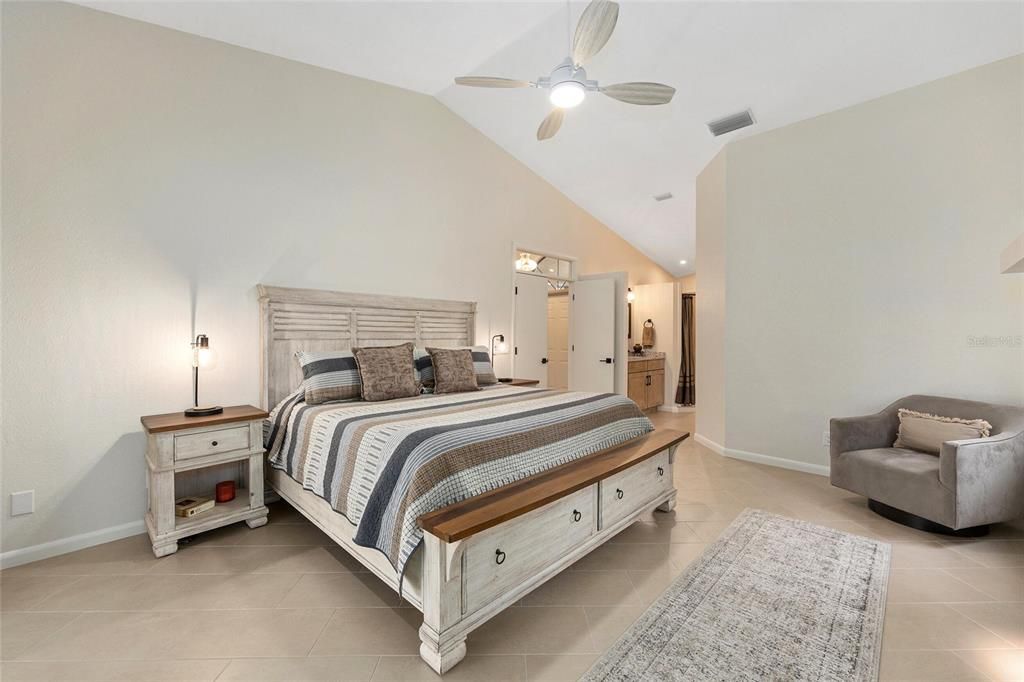 Activo con contrato: $438,500 (3 camas, 2 baños, 1772 Pies cuadrados)