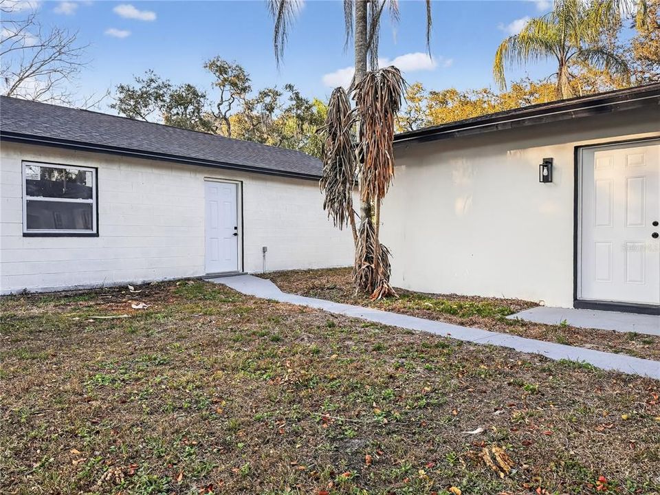 Activo con contrato: $374,900 (3 camas, 2 baños, 1745 Pies cuadrados)