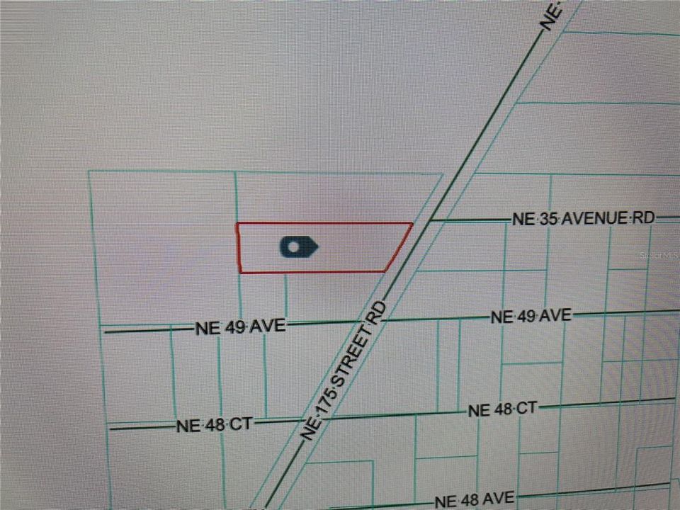 待售: $35,000 (0.90 acres)