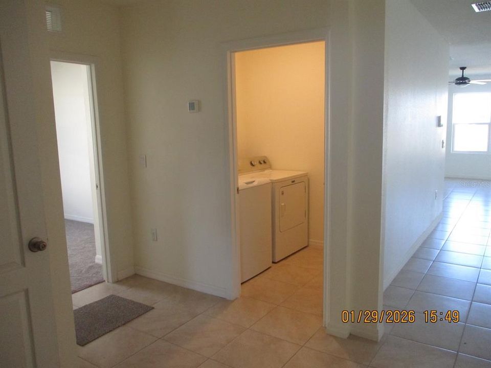 For Sale: $319,900 (4 beds, 2 baths, 1867 Square Feet)