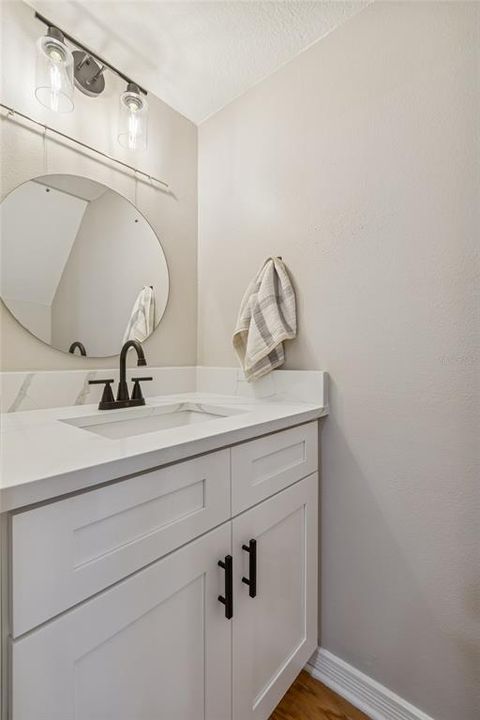 Activo con contrato: $249,900 (2 camas, 2 baños, 1166 Pies cuadrados)