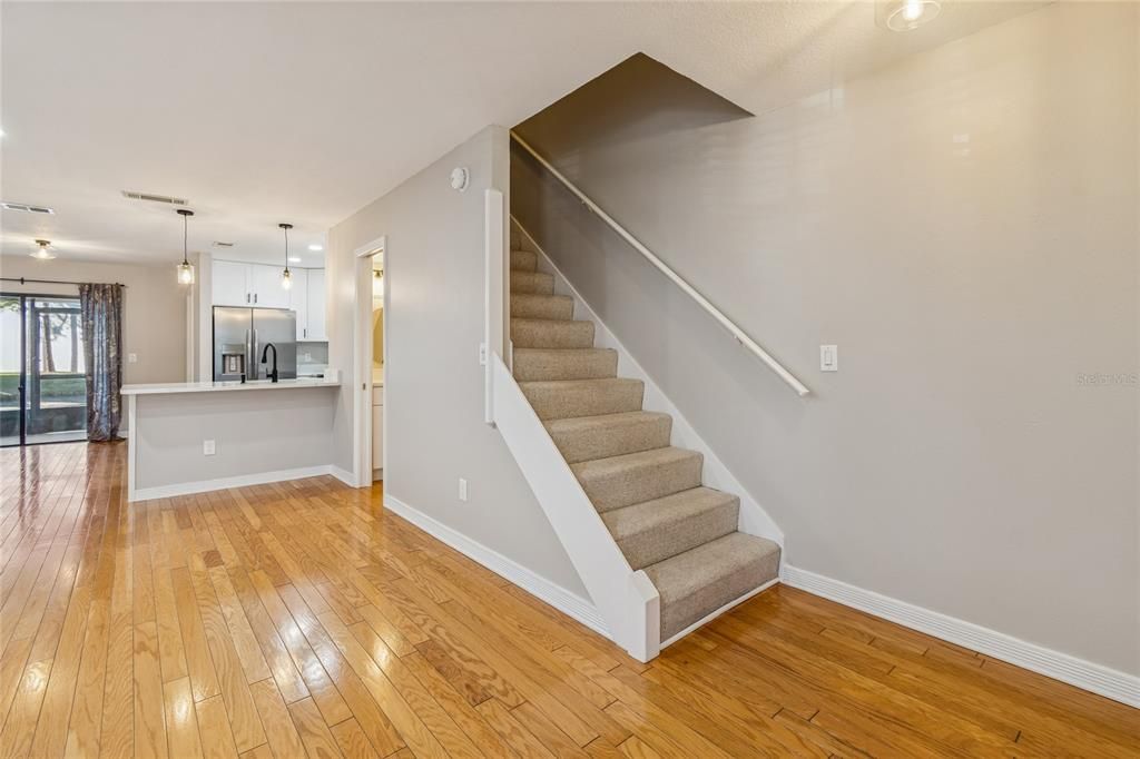 Activo con contrato: $249,900 (2 camas, 2 baños, 1166 Pies cuadrados)
