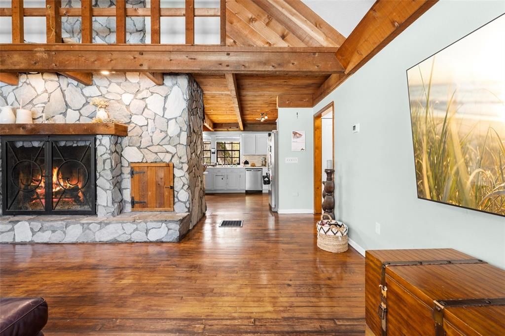 For Sale: $620,000 (3 beds, 3 baths, 2646 Square Feet)