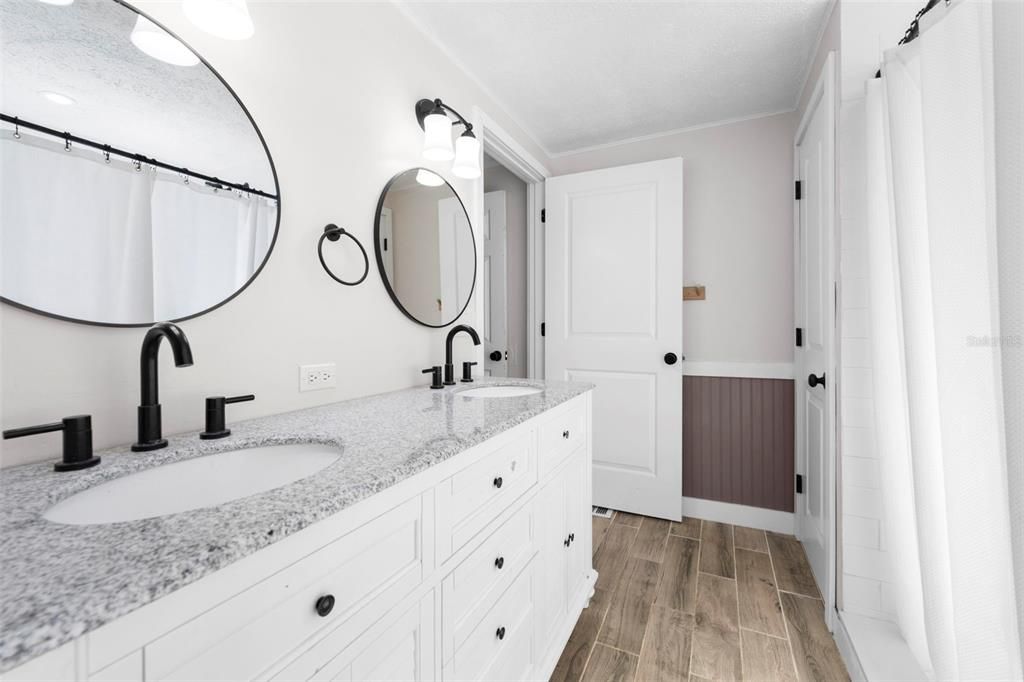 For Sale: $620,000 (3 beds, 3 baths, 2646 Square Feet)