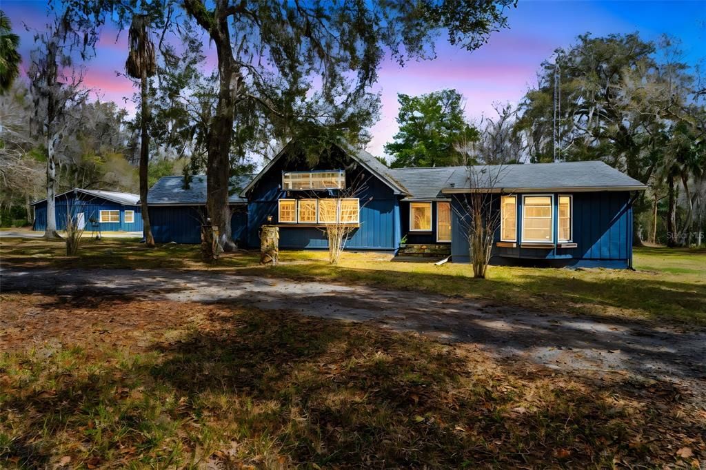 For Sale: $620,000 (3 beds, 3 baths, 2646 Square Feet)