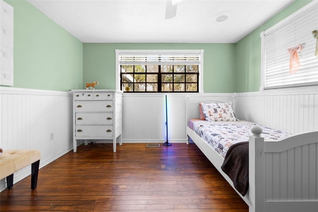 For Sale: $620,000 (3 beds, 3 baths, 2646 Square Feet)